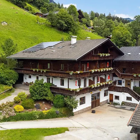 Zellner 8 Apartamento *